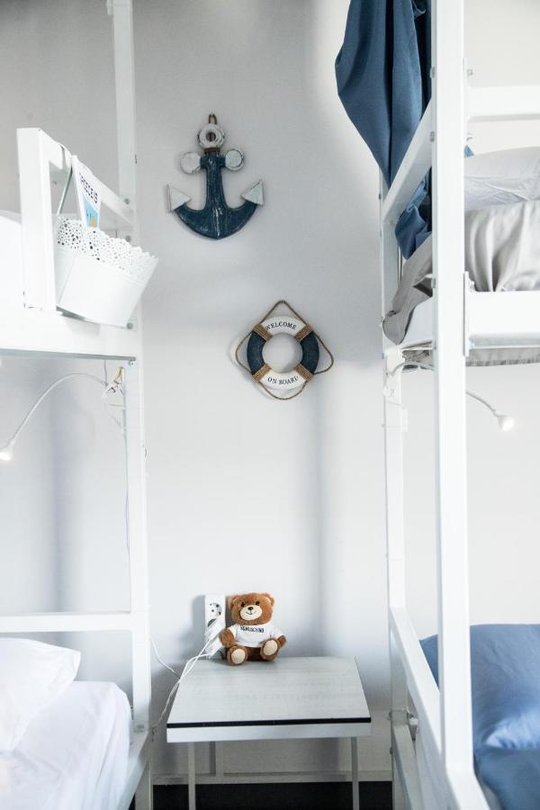 Thanasis Place Athena Bagian luar foto