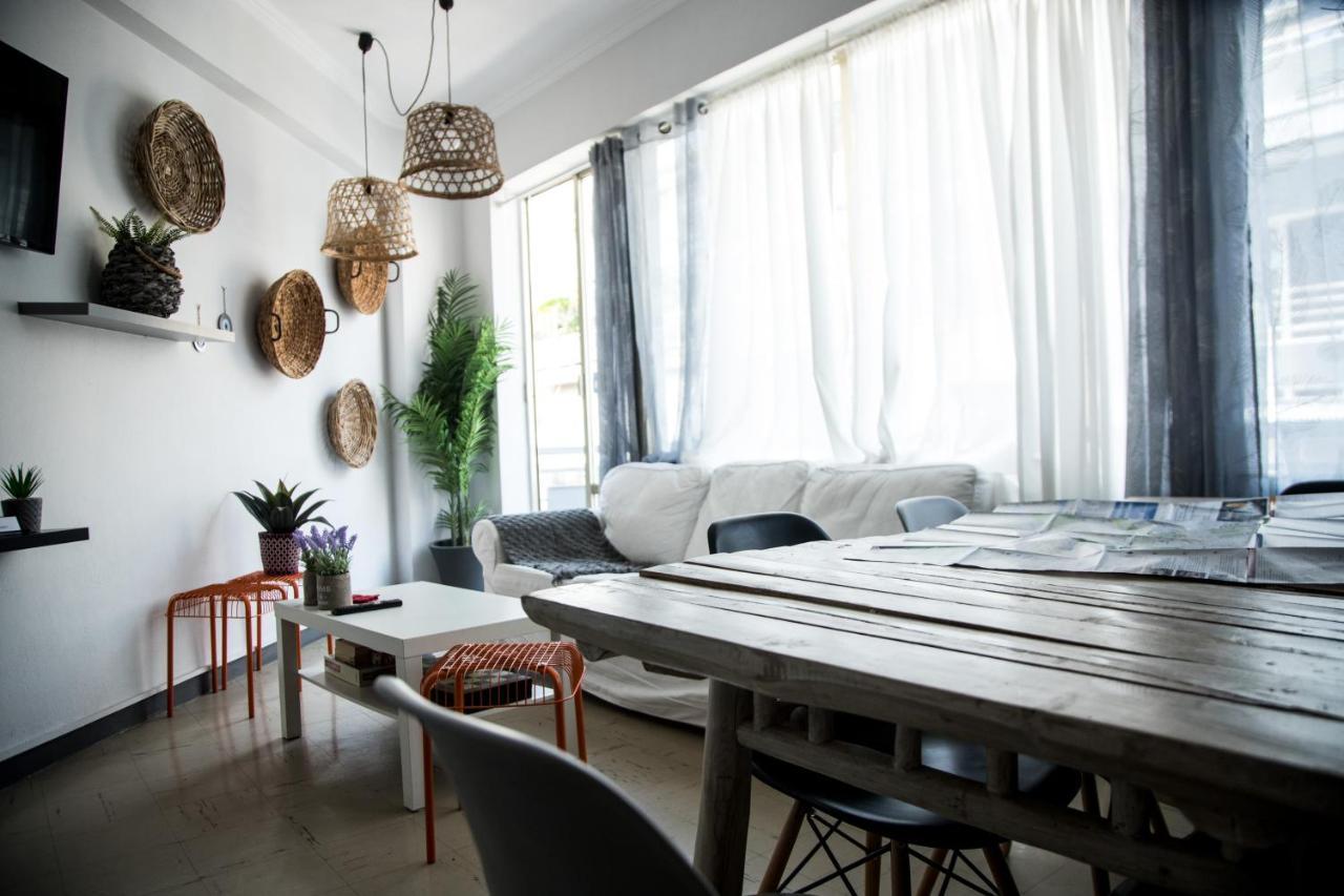 Thanasis Place Athena Bagian luar foto